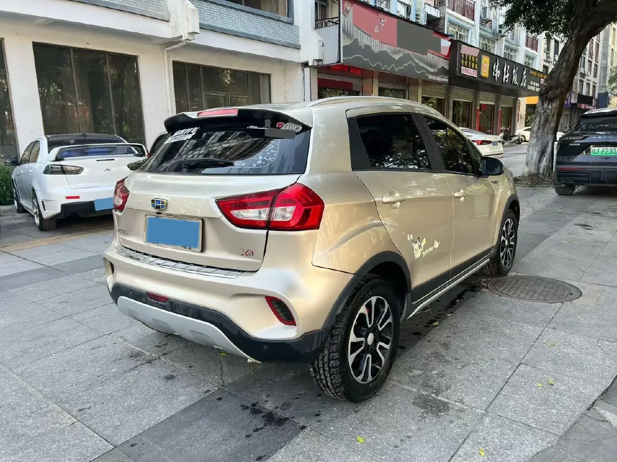 2017 Geely Vision X3 1.5L 102HP L4 5MT,autocango,china used car exporter,china ev exporter,chinese used car exporter,chinese used ev exporter