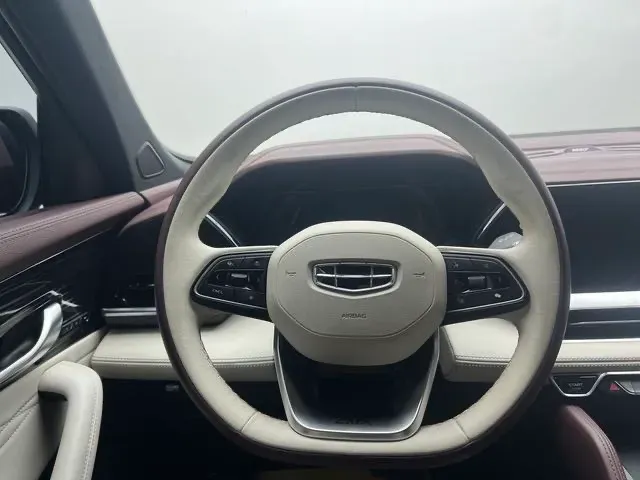 2021 Geely Monjaro 2.0T 218HP L4 7DCT,autocango,china used car exporter,china ev exporter,chinese used car exporter,chinese used ev exporter