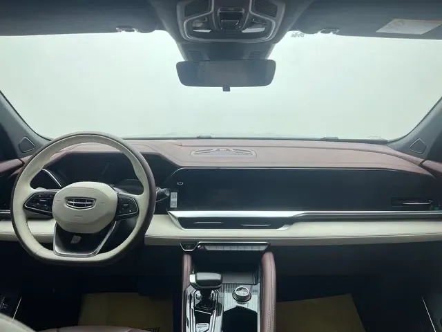 2021 Geely Monjaro 2.0T 218HP L4 7DCT,autocango,china used car exporter,china ev exporter,chinese used car exporter,chinese used ev exporter