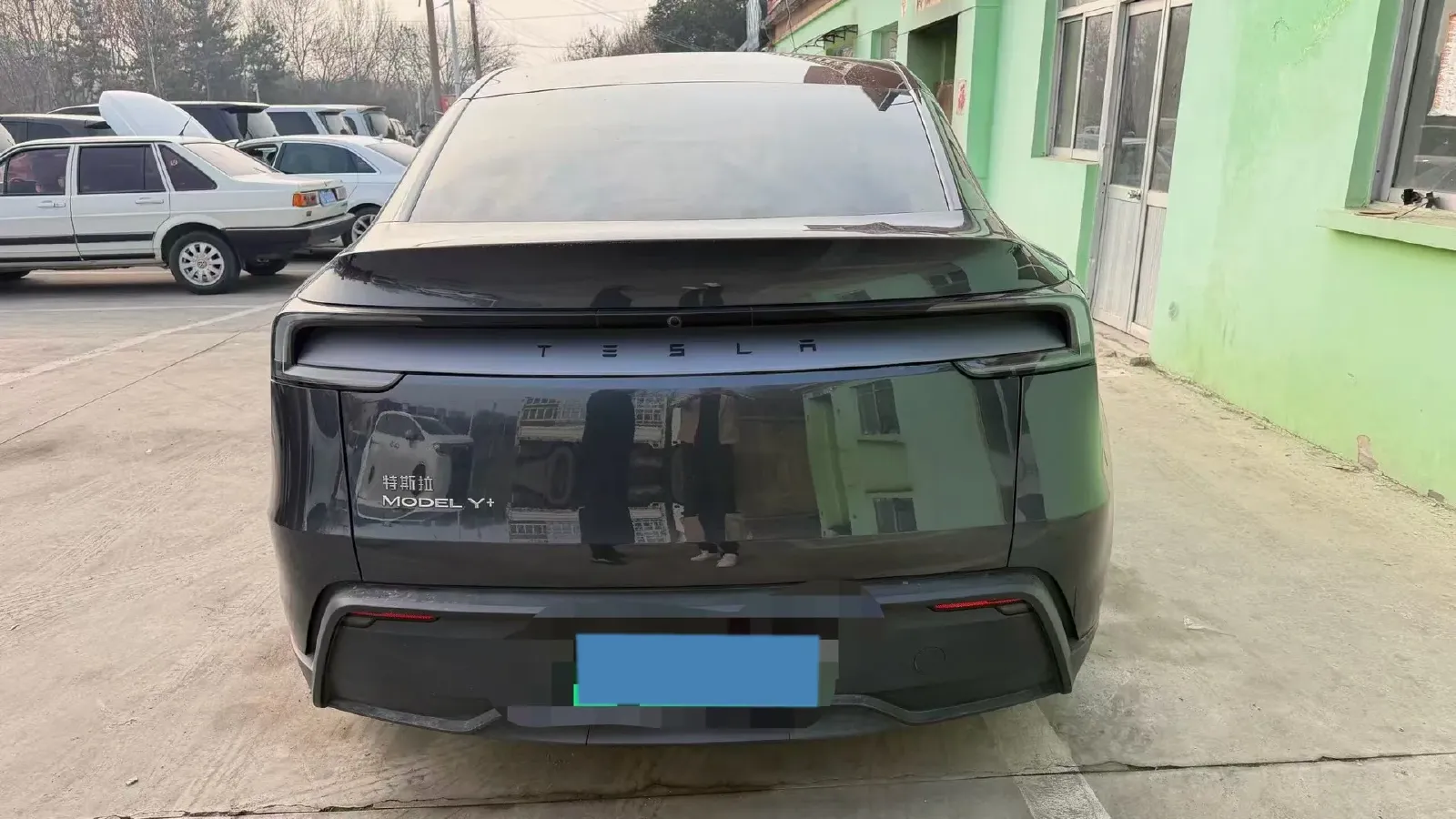 2025 Tesla Model Y BEV 78.4KWH,autocango,china used car exporter,china ev exporter,chinese used car exporter,chinese used ev exporter