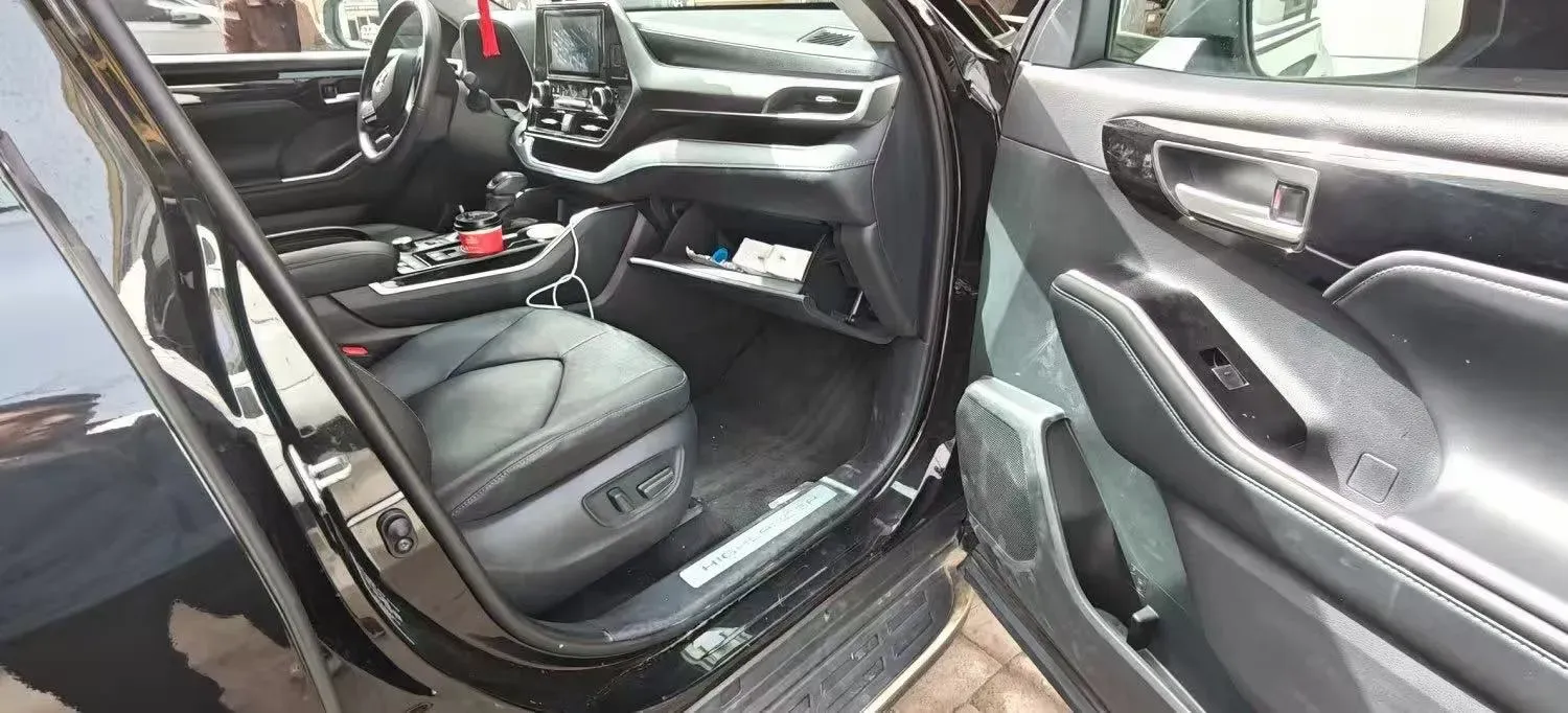 2022 Toyota Highlander 2.0T 248HP L4 8AT,autocango,china used car exporter,china ev exporter,chinese used car exporter,chinese used ev exporter