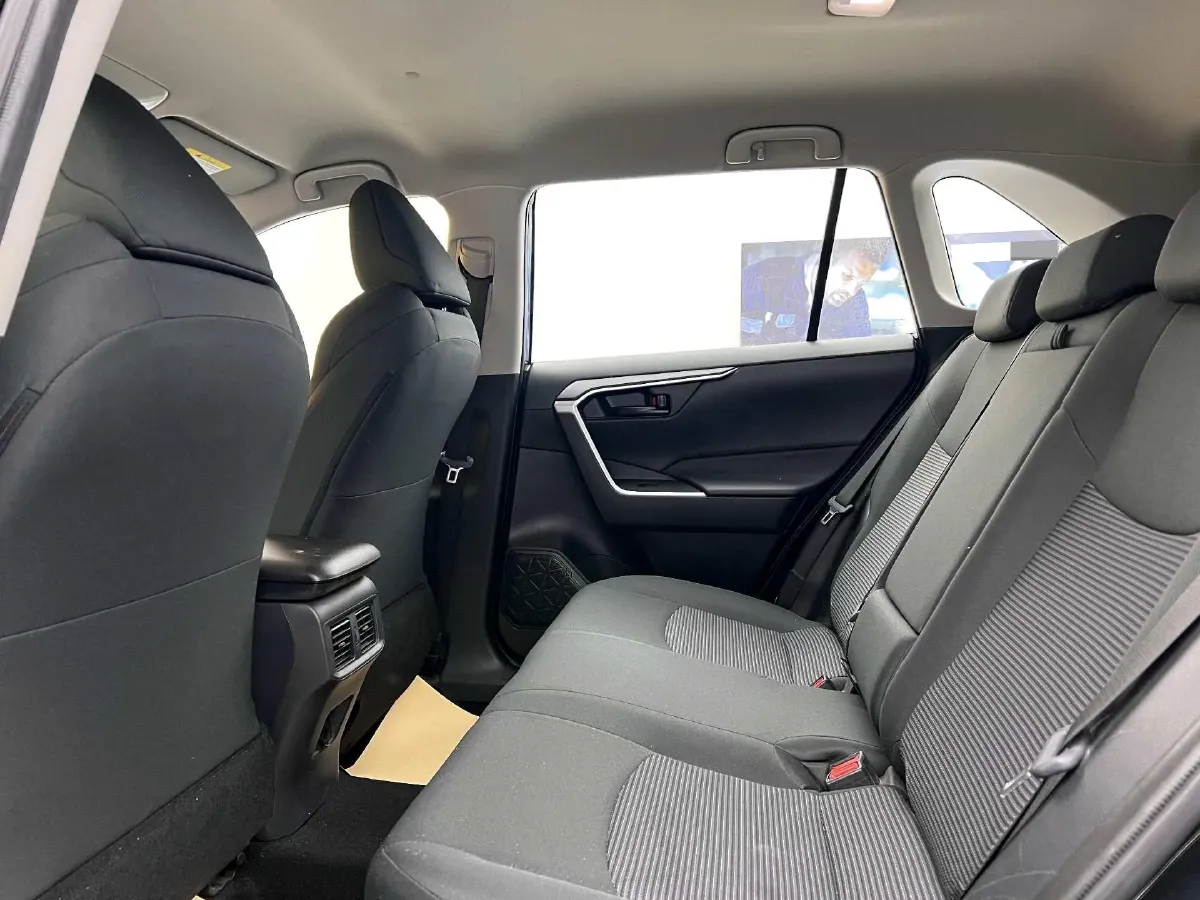 2023 Toyota Wildlander 2.0L 171HP L4 CVT,autocango,china used car exporter,china ev exporter,chinese used car exporter,chinese used ev exporter