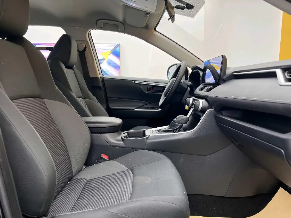 2023 Toyota Wildlander 2.0L 171HP L4 CVT,autocango,china used car exporter,china ev exporter,chinese used car exporter,chinese used ev exporter