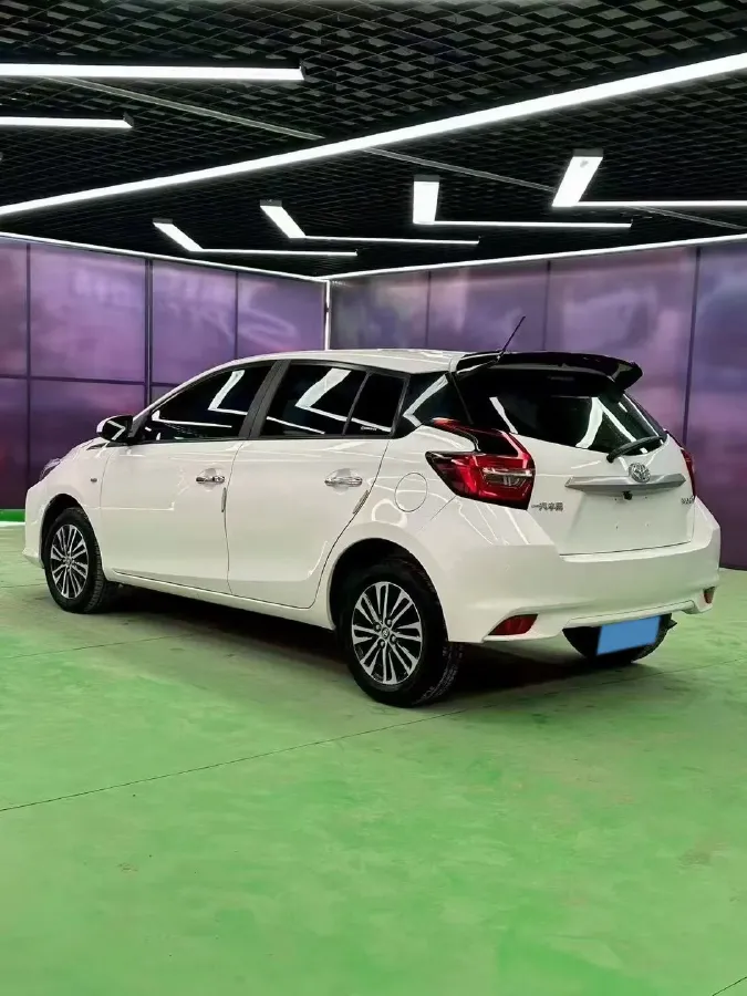 2022 Toyota Vios FS 1.5L 112HP L4 CVT,autocango,china used car exporter,china ev exporter,chinese used car exporter,chinese used ev exporter