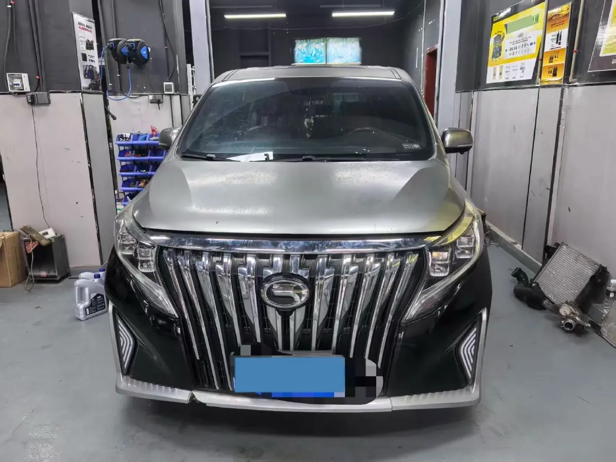 2018 GAC Trumpchi M8 2.0T 201HP L4 6AT,autocango,china used car exporter,china ev exporter,chinese used car exporter,chinese used ev exporter