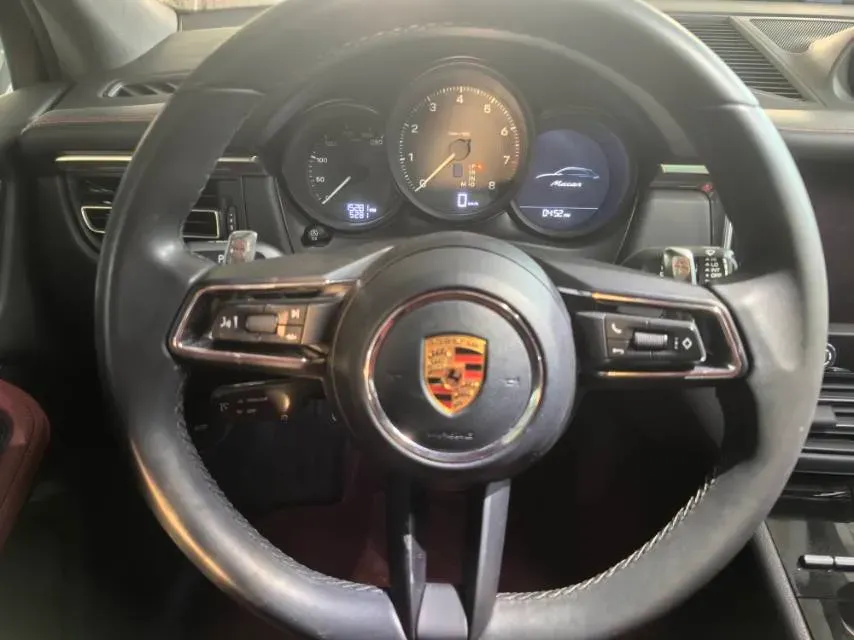 2023 Porsche Macan 2.0T 265HP L4 7DCT,autocango,china used car exporter,china ev exporter,chinese used car exporter,chinese used ev exporter