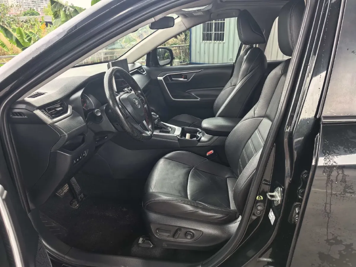 2020 Toyota Wildlander 2.0L 171HP L4 CVT,autocango,china used car exporter,china ev exporter,chinese used car exporter,chinese used ev exporter