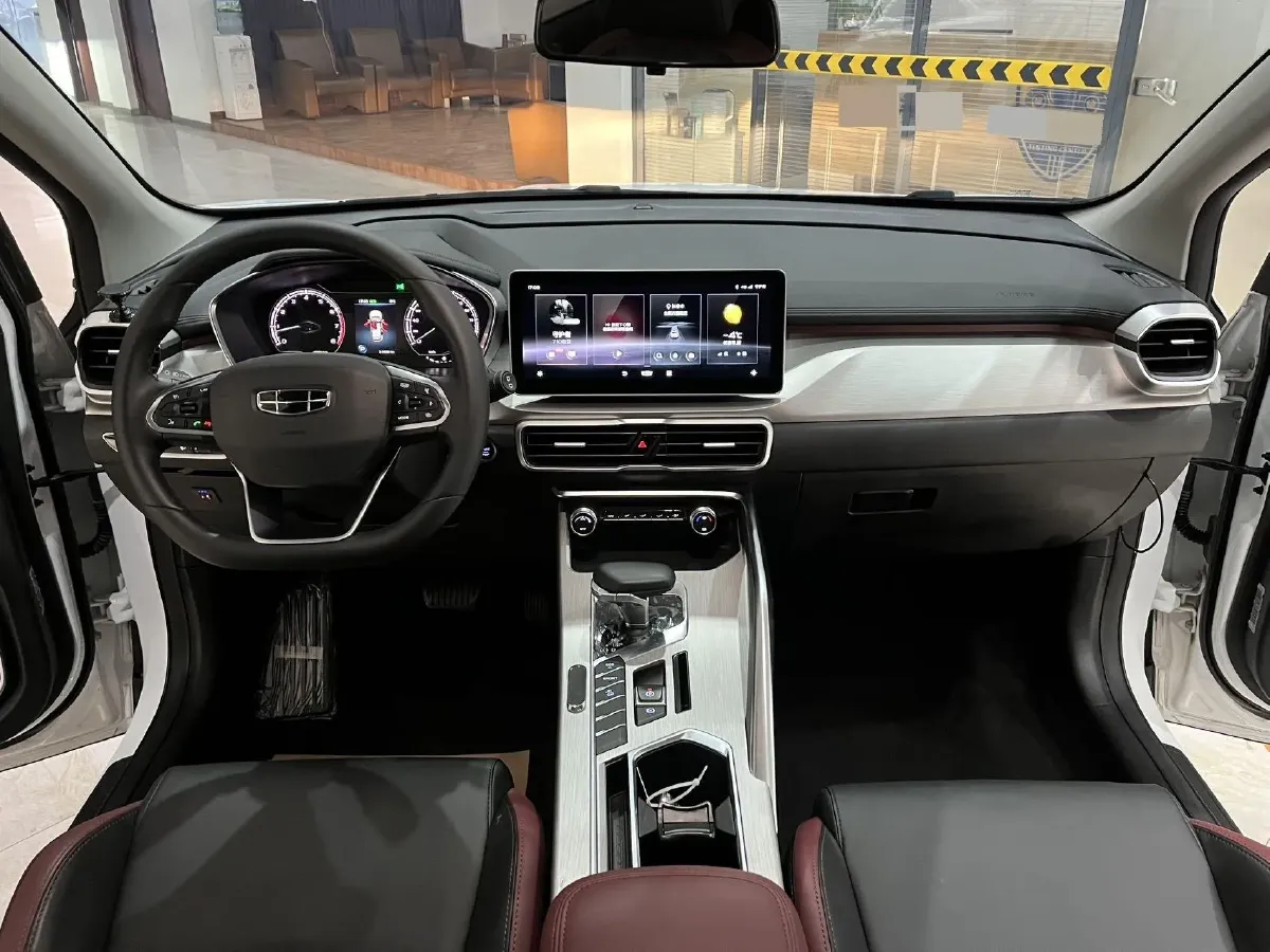 2021 Geely Coolray 1.4T 141HP L4 6DCT,autocango,china used car exporter,china ev exporter,chinese used car exporter,chinese used ev exporter