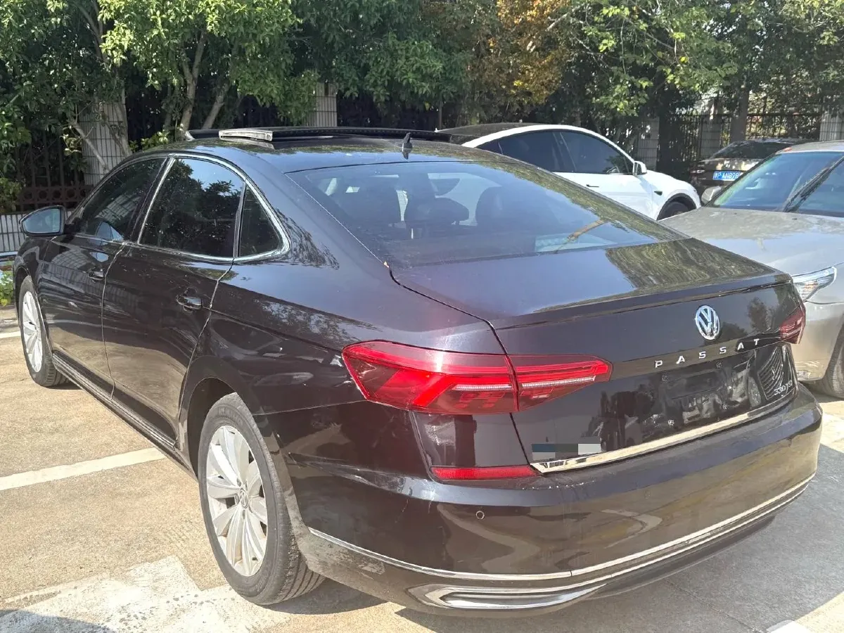 2020 Volkswagen Passat 2.0T 186HP L4 7DCT,autocango,china used car exporter,china ev exporter,chinese used car exporter,chinese used ev exporter
