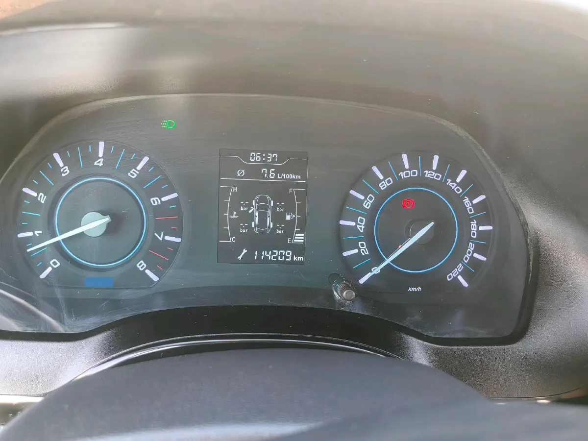 2018 Chery Tiggo 3 1.6L 126HP L4 5MT,autocango,china used car exporter,china ev exporter,chinese used car exporter,chinese used ev exporter