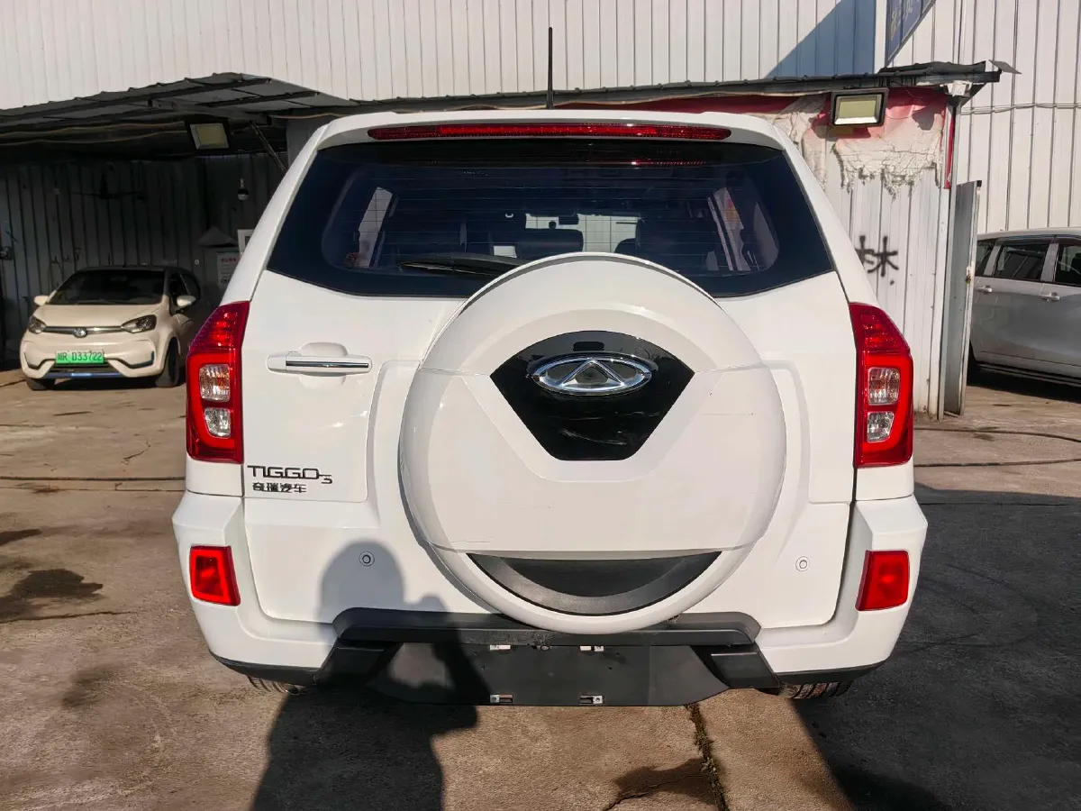 2018 Chery Tiggo 3 1.6L 126HP L4 5MT,autocango,china used car exporter,china ev exporter,chinese used car exporter,chinese used ev exporter