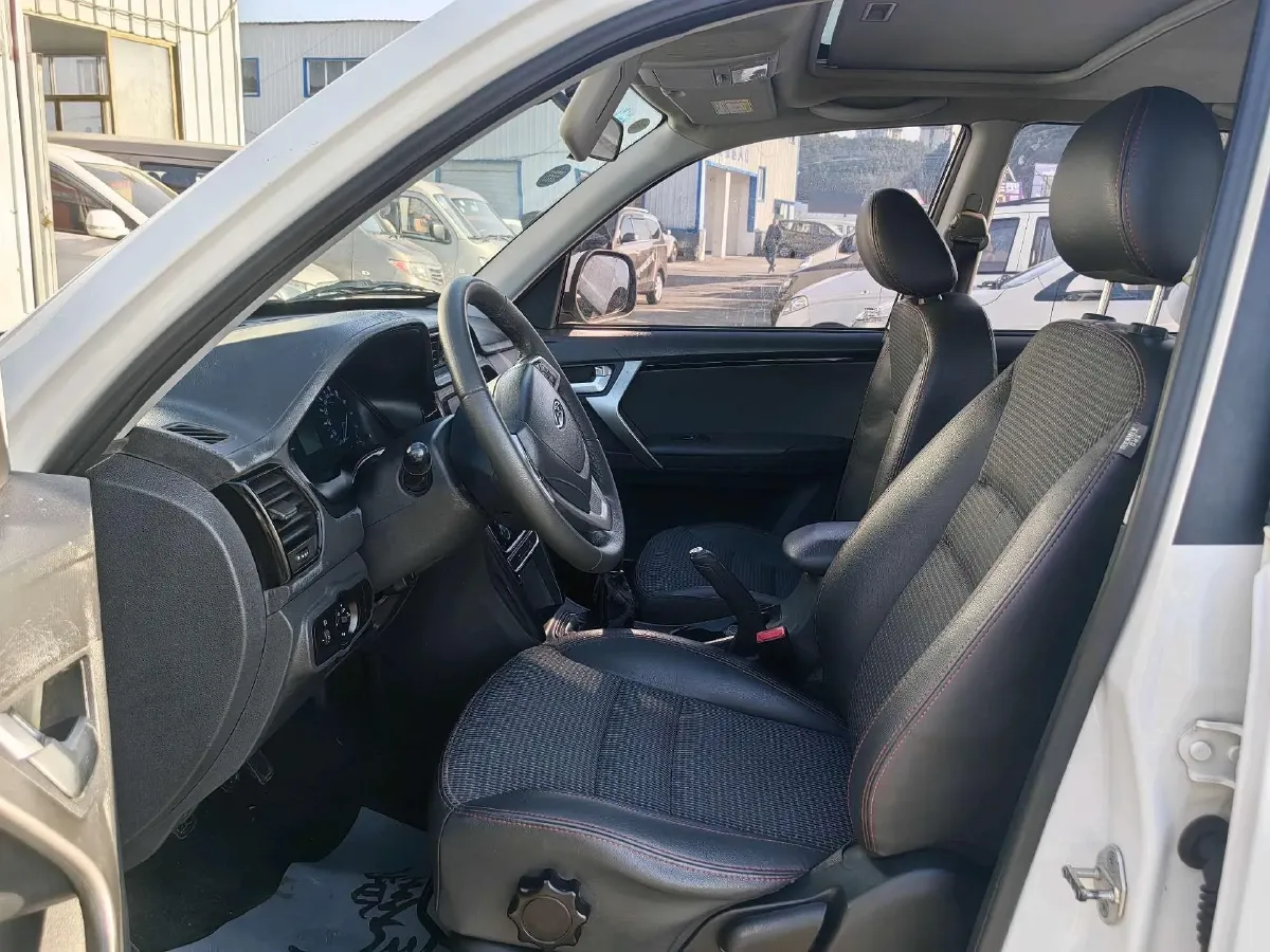 2018 Chery Tiggo 3 1.6L 126HP L4 5MT,autocango,china used car exporter,china ev exporter,chinese used car exporter,chinese used ev exporter