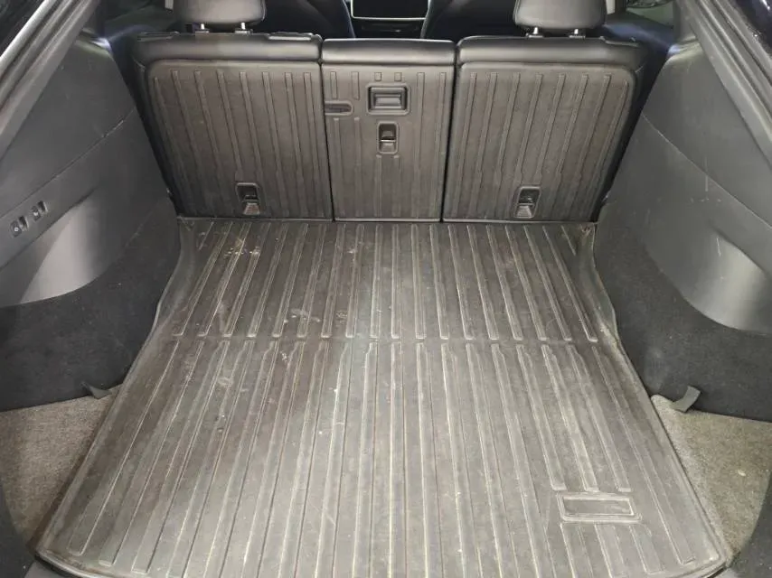 2024 Tesla Model Y BEV 78.4KWH,autocango,china used car exporter,china ev exporter,chinese used car exporter,chinese used ev exporter