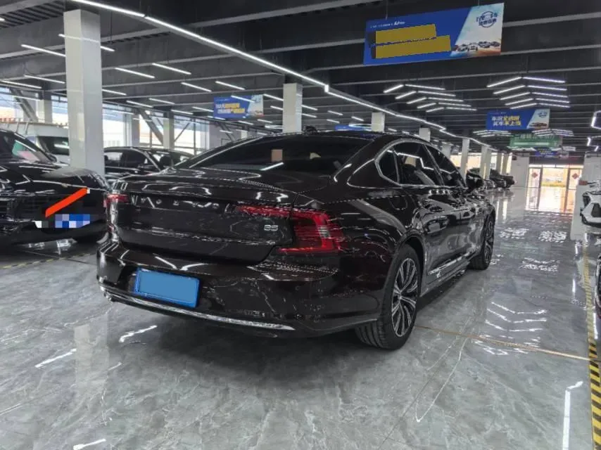 2021 Volvo S90 2.0T 250HP L4 8AT,autocango,china used car exporter,china ev exporter,chinese used car exporter,chinese used ev exporter