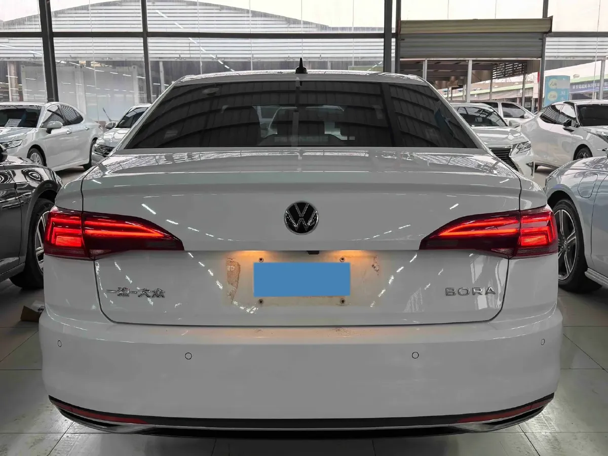 2021 Volkswagen Bora 1.5L 113HP L4 6AT,autocango,china used car exporter,china ev exporter,chinese used car exporter,chinese used ev exporter