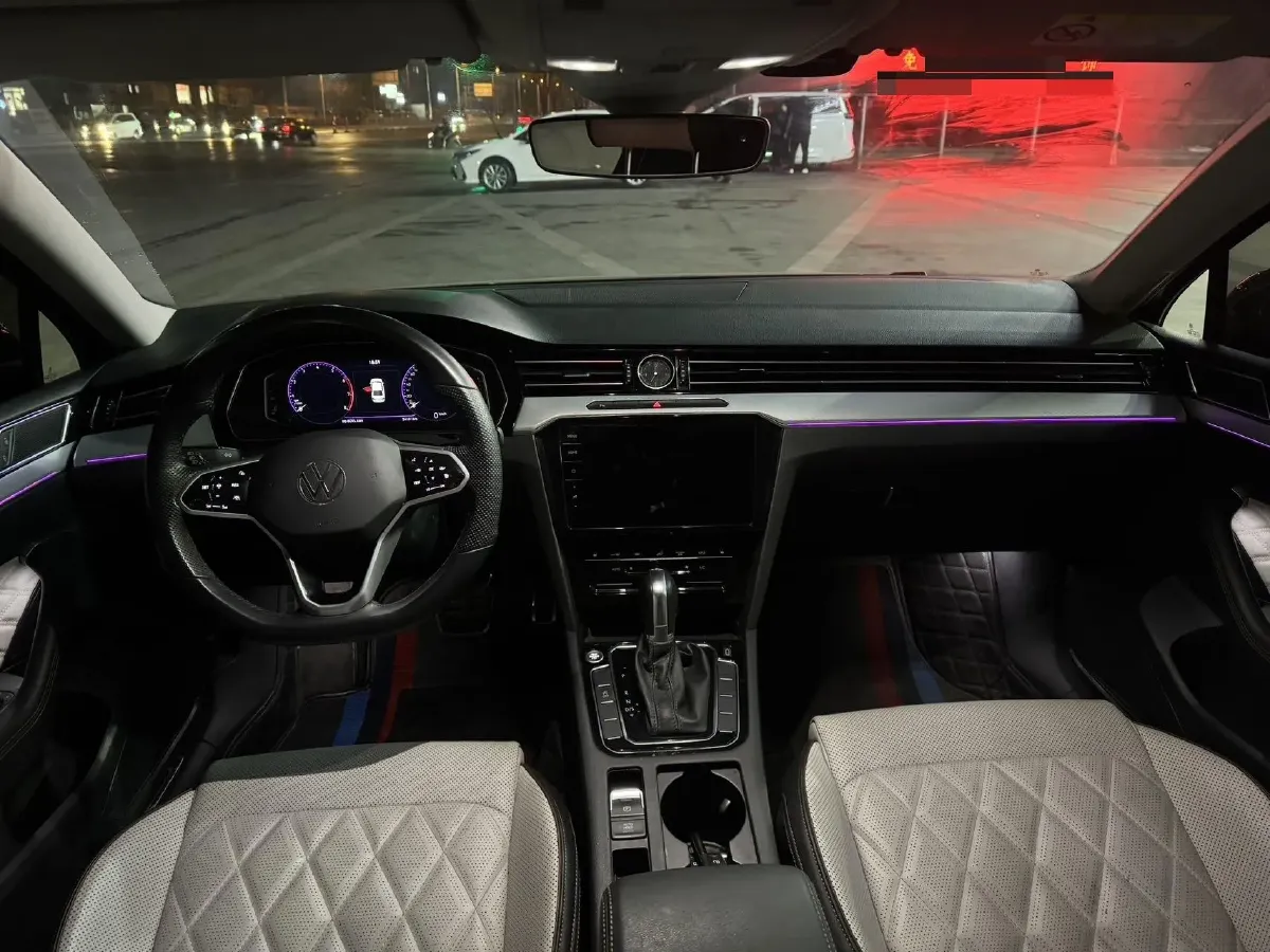 2024 Volkswagen Magotan 2.0T 186HP L4 7DCT,autocango,china used car exporter,china ev exporter,chinese used car exporter,chinese used ev exporter