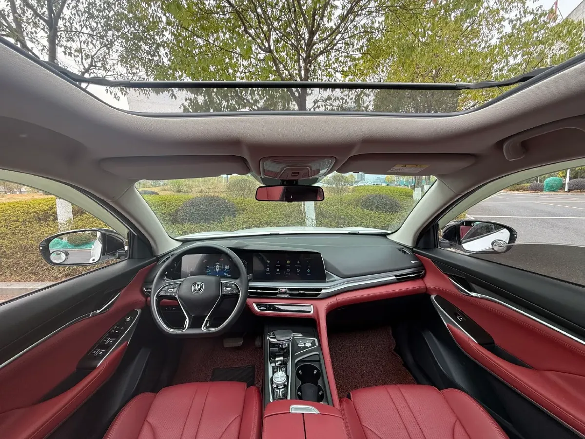 2021 ChangAn CS75 Plus 1.5T 178HP L4 6AT,autocango,china used car exporter,china ev exporter,chinese used car exporter,chinese used ev exporter