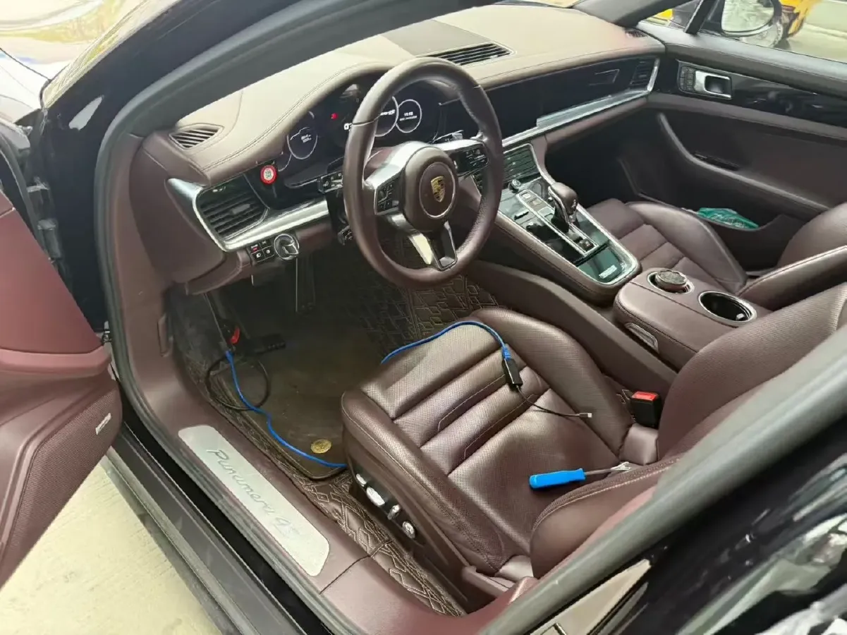 2017 Porsche Panamera 2.9T 440HP V6 8DCT,autocango,china used car exporter,china ev exporter,chinese used car exporter,chinese used ev exporter