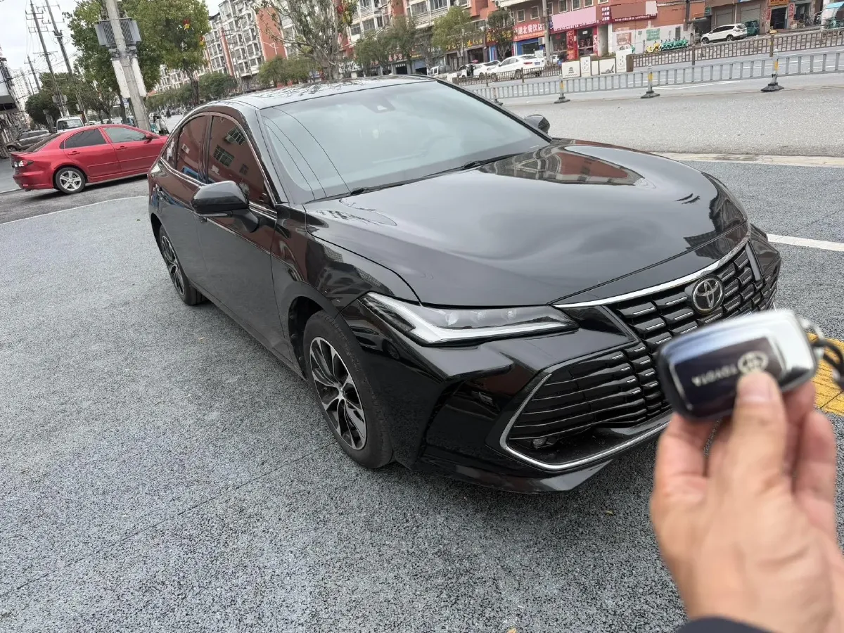 2023 Toyota Avalon 2.0L 177HP L4 CVT,autocango,china used car exporter,china ev exporter,chinese used car exporter,chinese used ev exporter