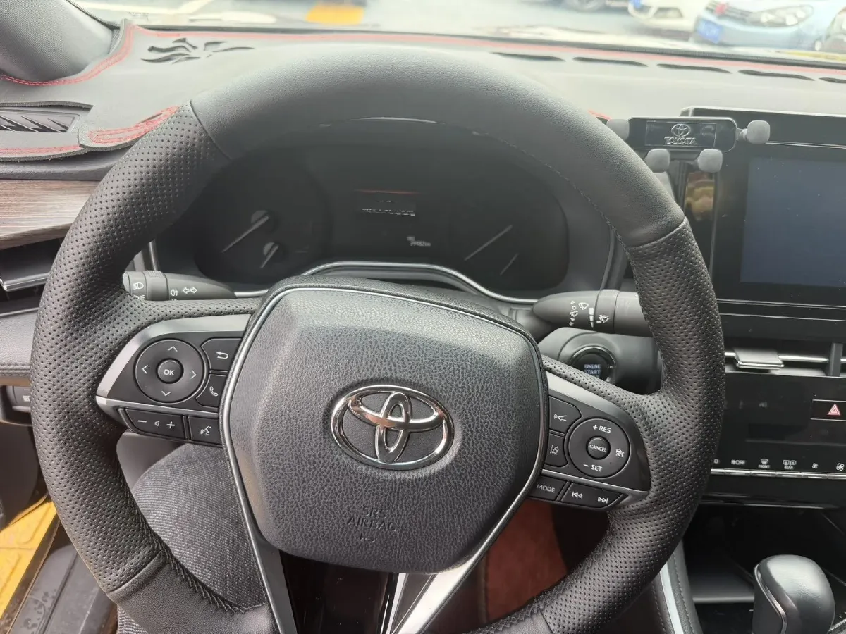 2023 Toyota Avalon 2.0L 177HP L4 CVT,autocango,china used car exporter,china ev exporter,chinese used car exporter,chinese used ev exporter