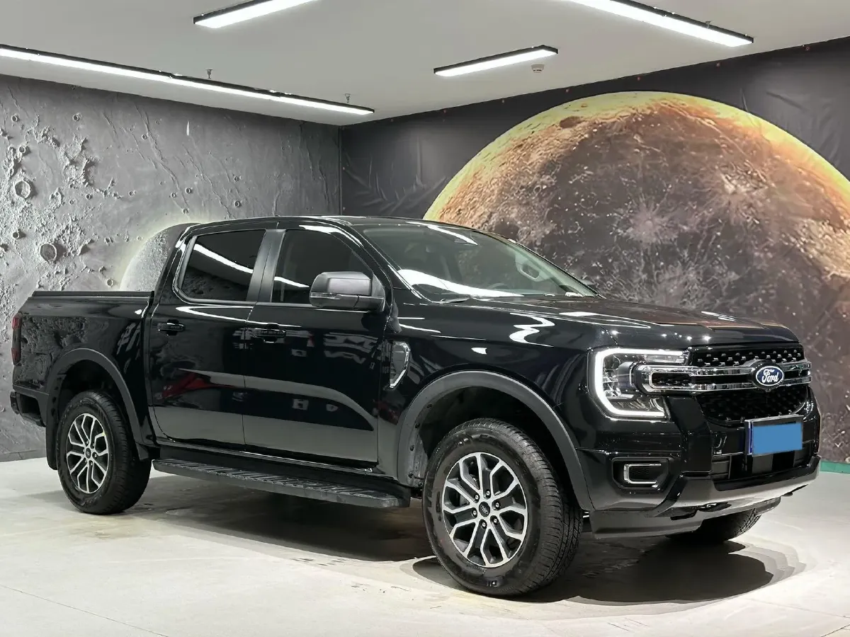 2023 Ford Ranger 2.3T 258HP L4 8AT,autocango,china used car exporter,china ev exporter,chinese used car exporter,chinese used ev exporter