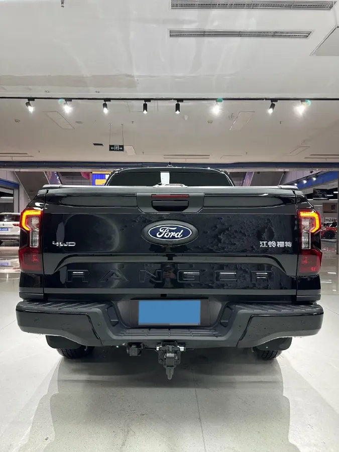2023 Ford Ranger 2.3T 258HP L4 8AT,autocango,china used car exporter,china ev exporter,chinese used car exporter,chinese used ev exporter