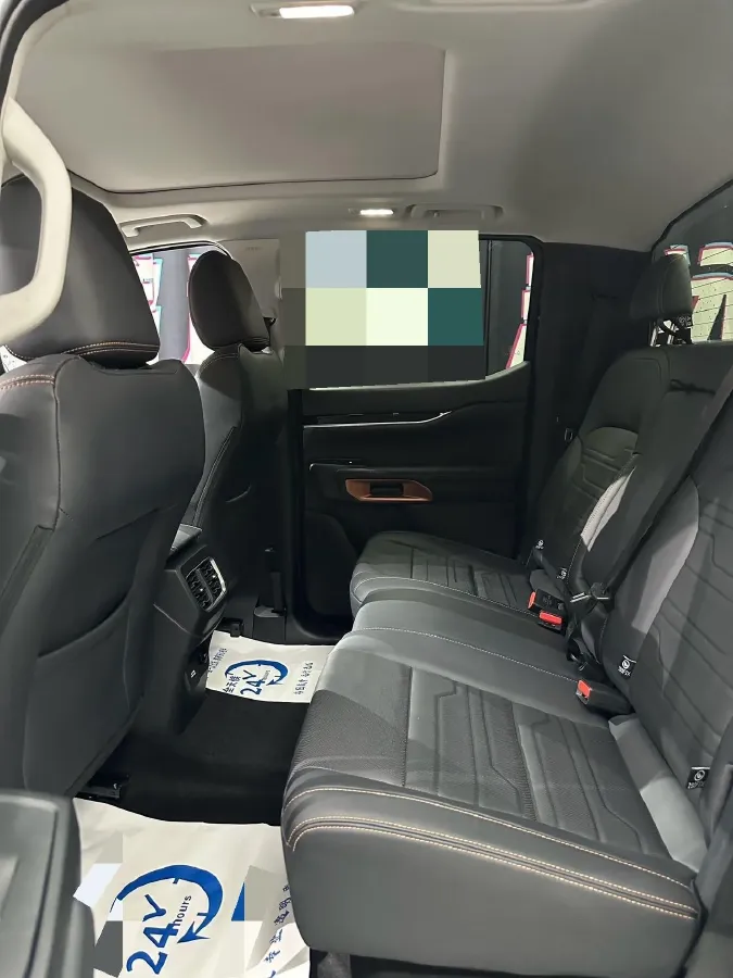 2023 Ford Ranger 2.3T 258HP L4 8AT,autocango,china used car exporter,china ev exporter,chinese used car exporter,chinese used ev exporter