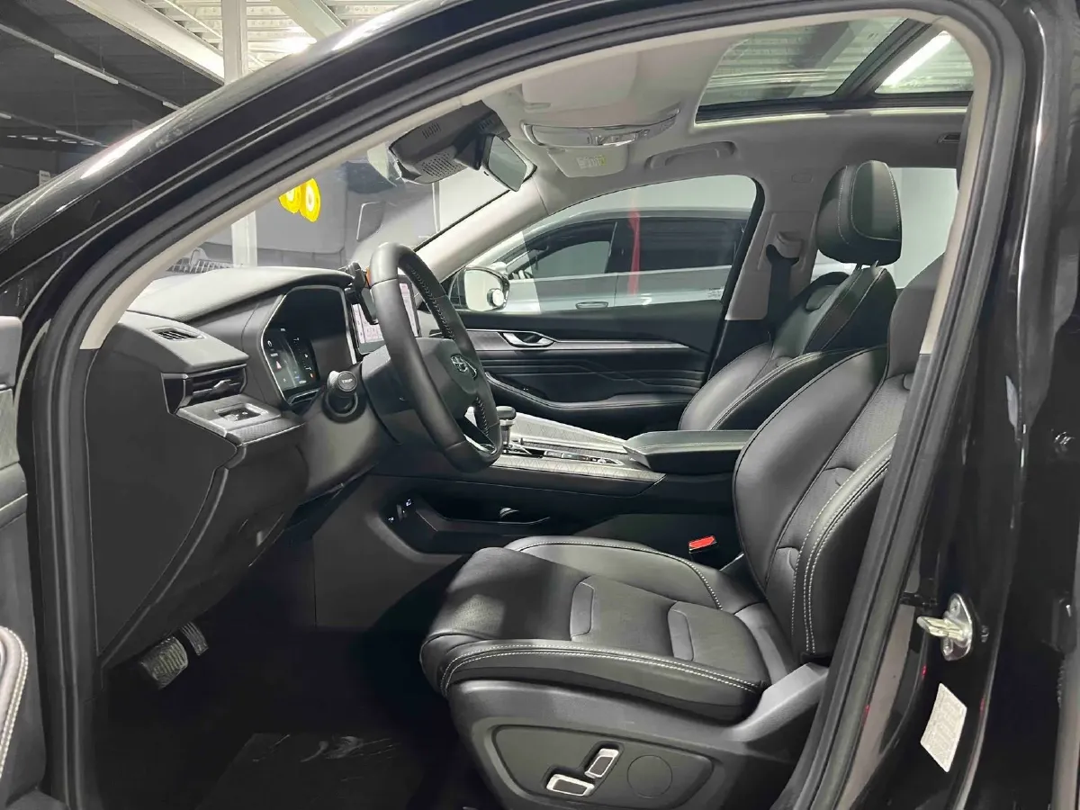 2021 Geely Preface 2.0T 190HP L4 7DCT,autocango,china used car exporter,china ev exporter,chinese used car exporter,chinese used ev exporter