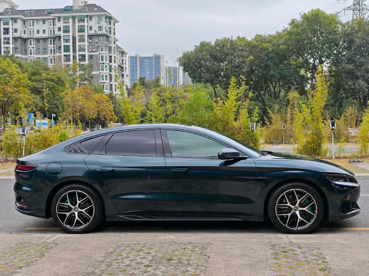 2022 Toyota Highlander 2.5L 192HP L4 E-CVT Hybrid,autocango,china used car exporter,china ev exporter,chinese used car exporter,chinese used ev exporter