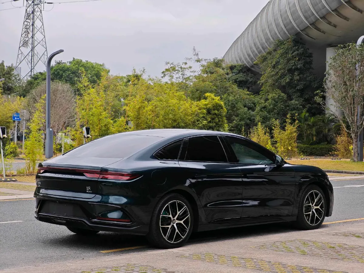 2022 Toyota Highlander 2.5L 192HP L4 E-CVT Hybrid,autocango,china used car exporter,china ev exporter,chinese used car exporter,chinese used ev exporter