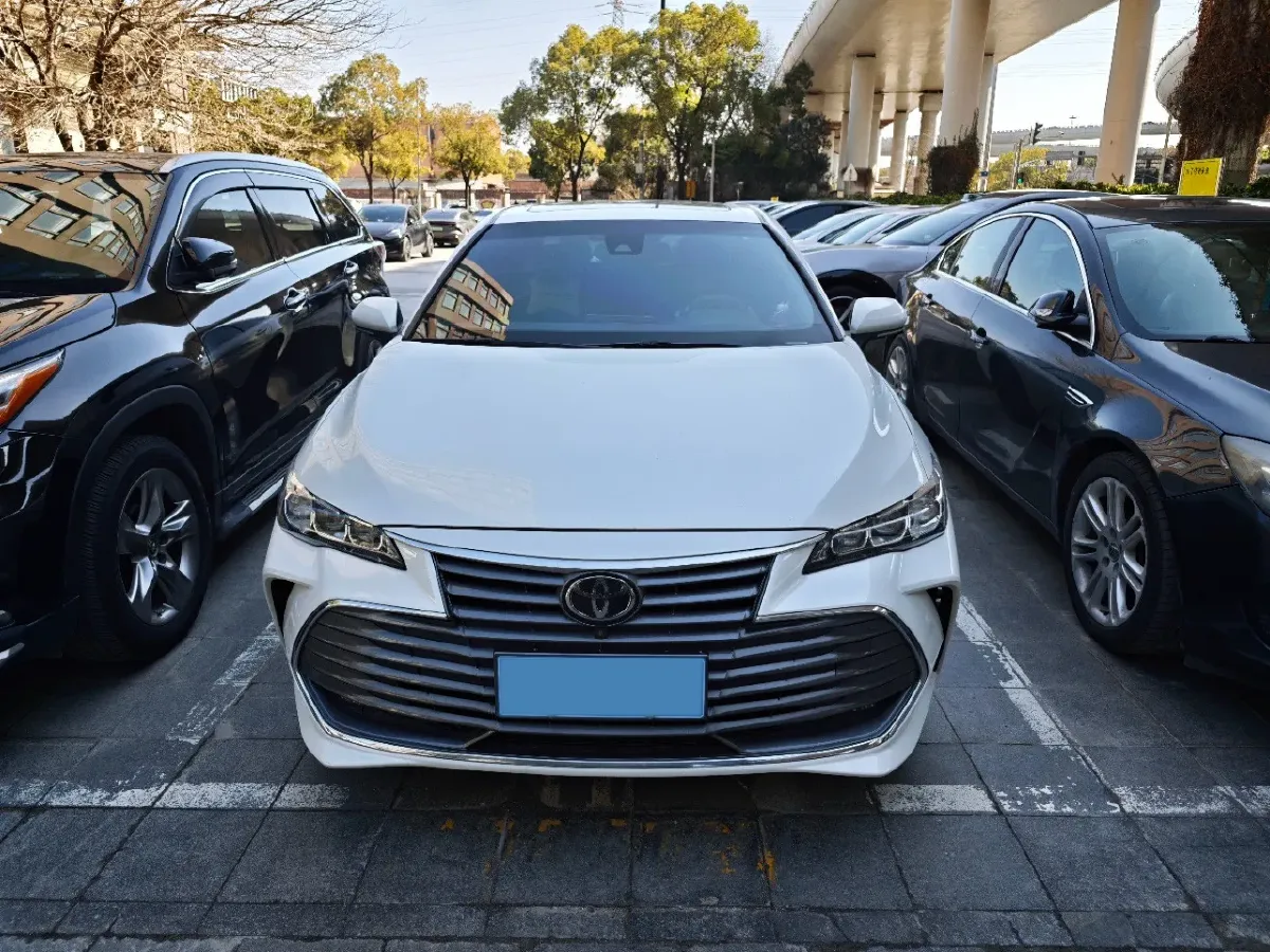 2019 Toyota Avalon 2.0L 178HP L4 CVT,autocango,china used car exporter,china ev exporter,chinese used car exporter,chinese used ev exporter