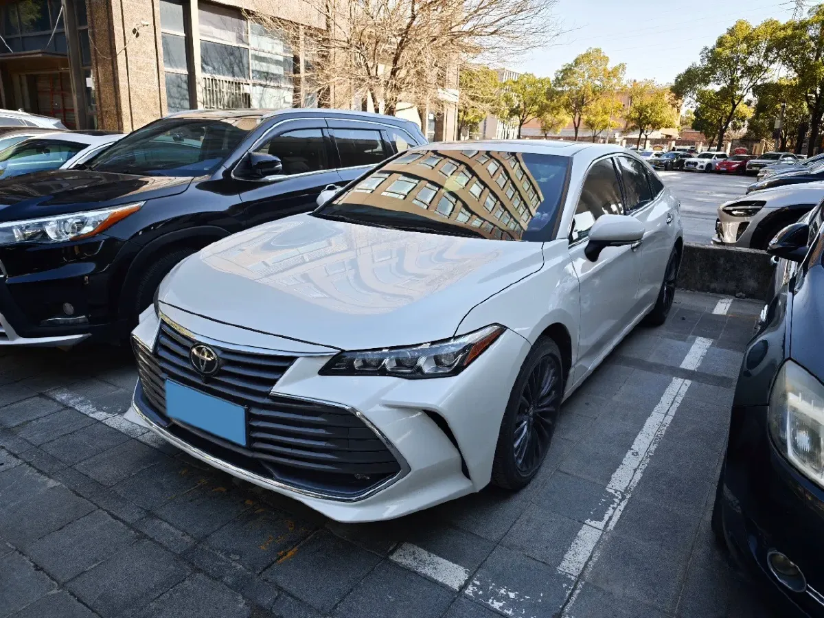 2019 Toyota Avalon 2.0L 178HP L4 CVT,autocango,china used car exporter,china ev exporter,chinese used car exporter,chinese used ev exporter