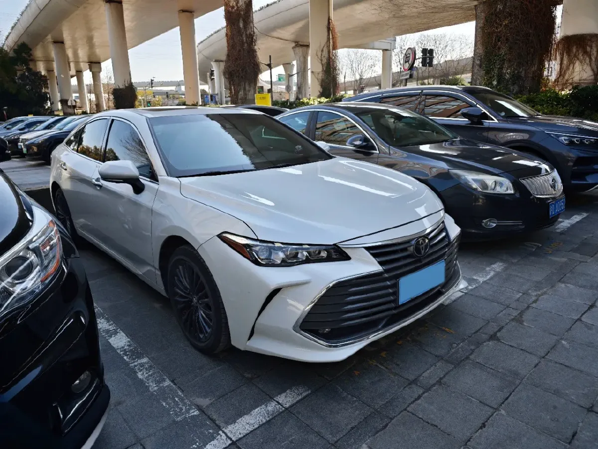 2019 Toyota Avalon 2.0L 178HP L4 CVT,autocango,china used car exporter,china ev exporter,chinese used car exporter,chinese used ev exporter