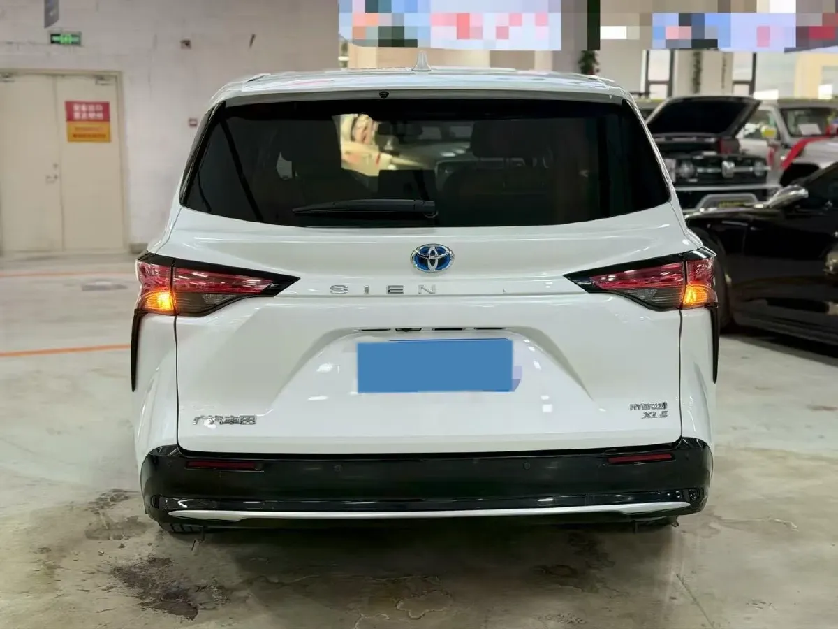 2021 Toyota Sienna 2.5L 192HP L4 E-CVT Hybrid,autocango,china used car exporter,china ev exporter,chinese used car exporter,chinese used ev exporter