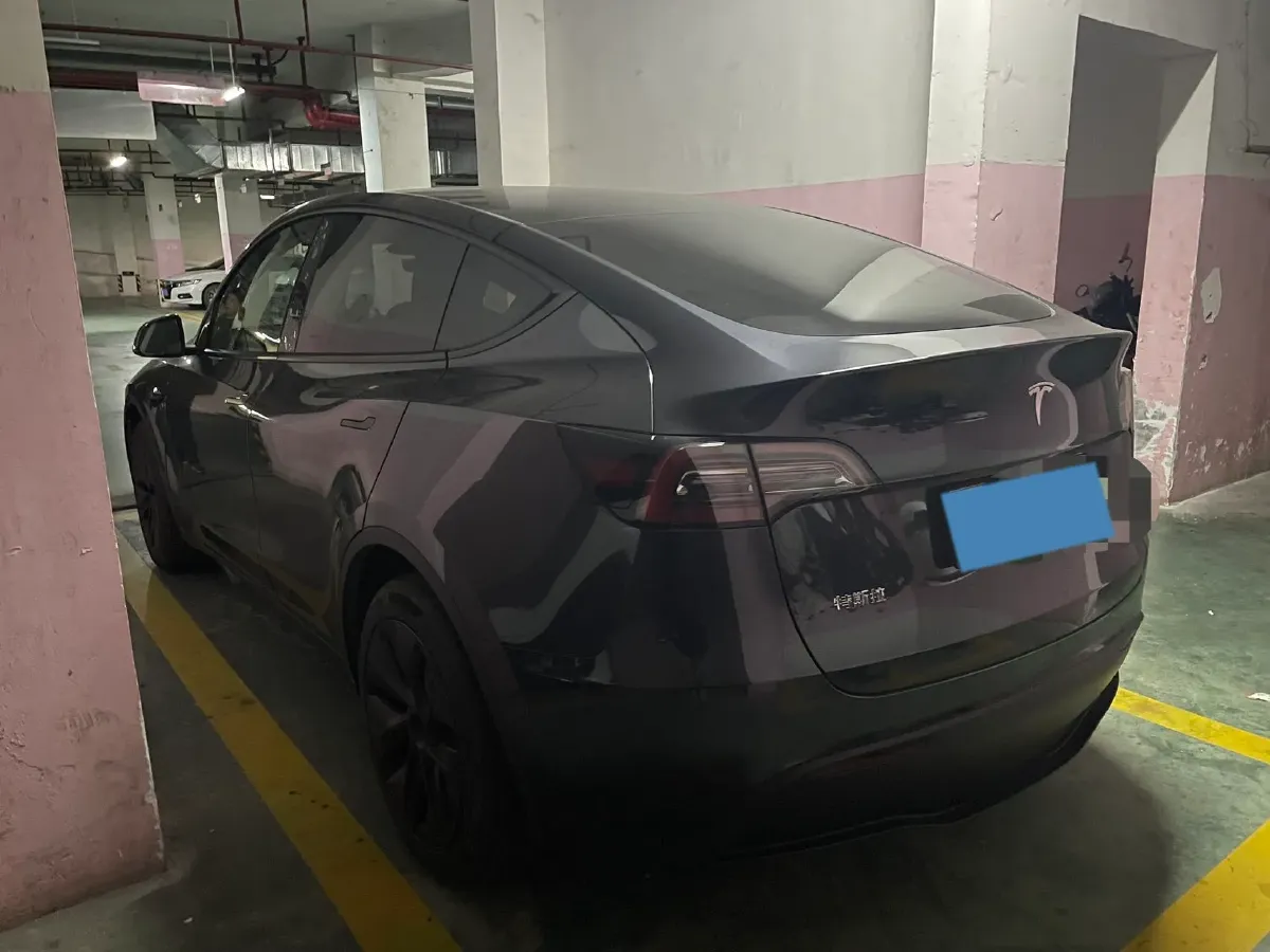 2024 Tesla Model Y BEV 78.4KWH,autocango,china used car exporter,china ev exporter,chinese used car exporter,chinese used ev exporter