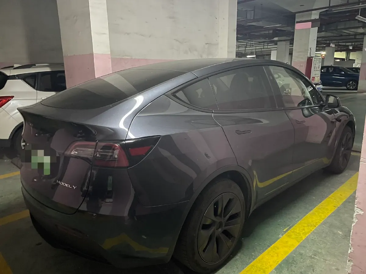 2024 Tesla Model Y BEV 78.4KWH,autocango,china used car exporter,china ev exporter,chinese used car exporter,chinese used ev exporter