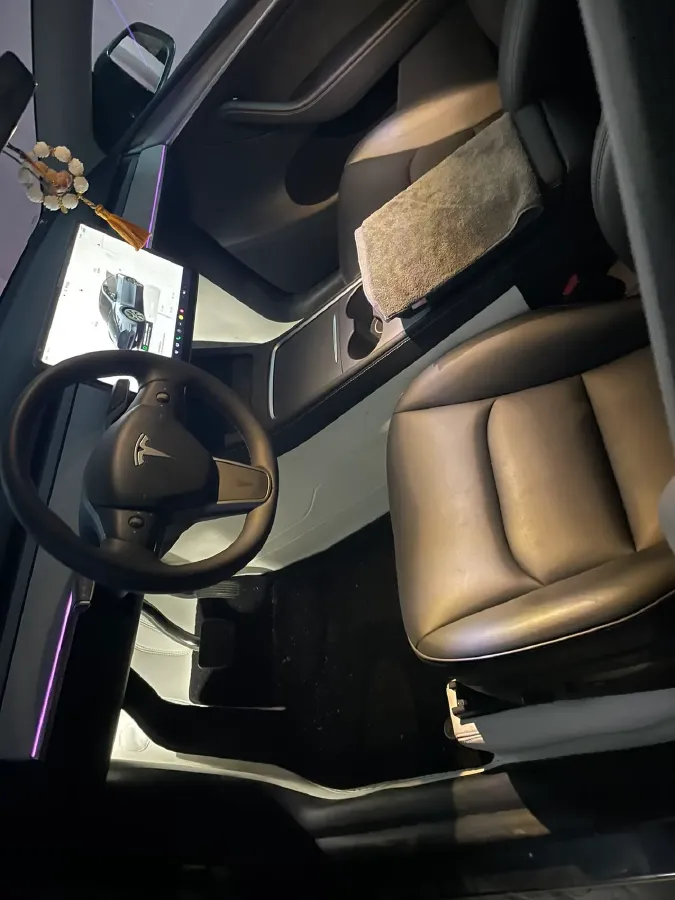 2024 Tesla Model Y BEV 78.4KWH,autocango,china used car exporter,china ev exporter,chinese used car exporter,chinese used ev exporter