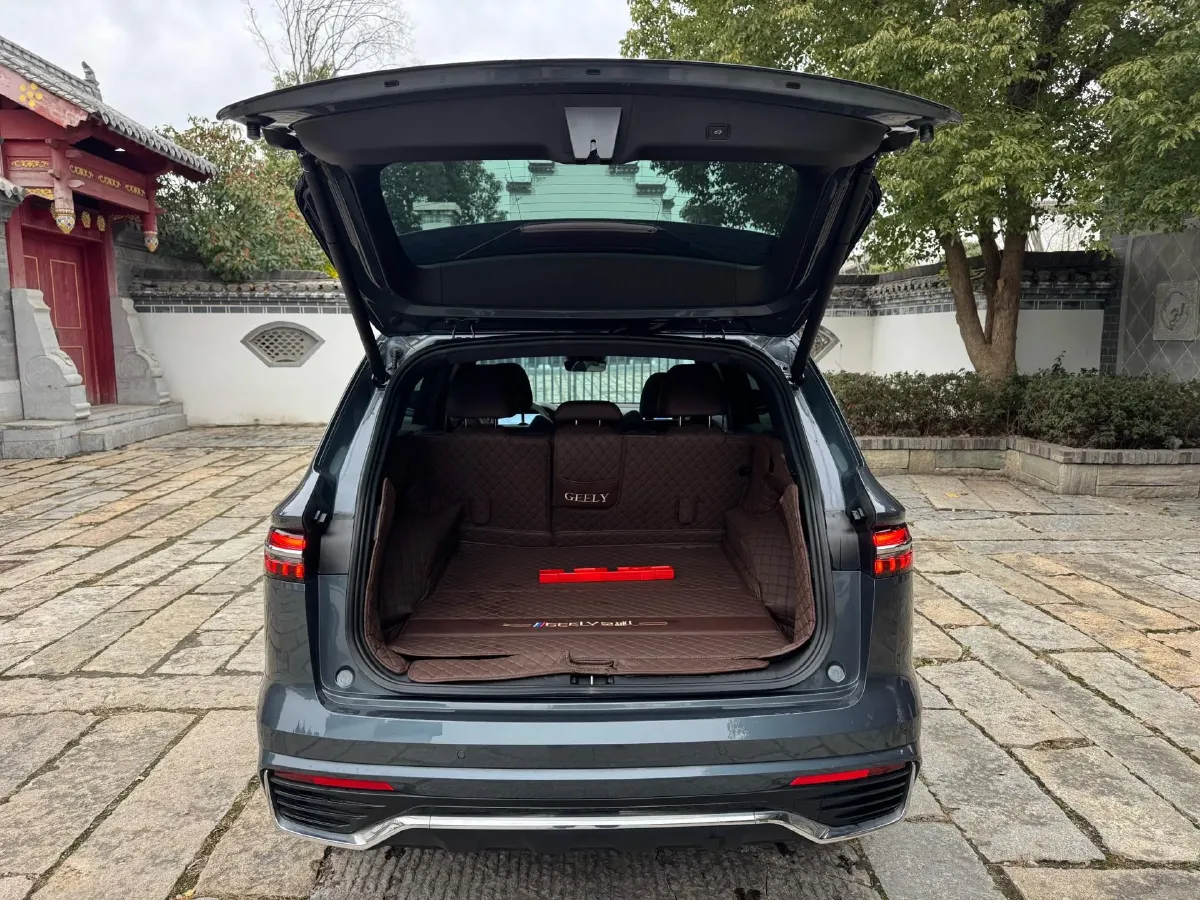 2024 Geely Monjaro 2.0T 238HP L4 8AT,autocango,china used car exporter,china ev exporter,chinese used car exporter,chinese used ev exporter