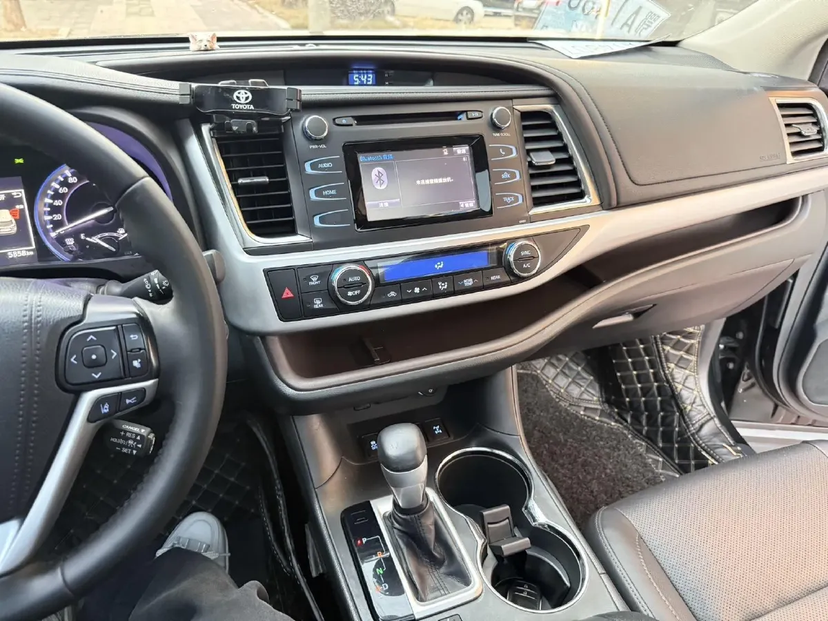 2018 Toyota Highlander 2.0T 220HP L4 6AT,autocango,china used car exporter,china ev exporter,chinese used car exporter,chinese used ev exporter