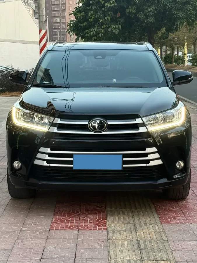 2018 Toyota Highlander 2.0T 220HP L4 6AT,autocango,china used car exporter,china ev exporter,chinese used car exporter,chinese used ev exporter