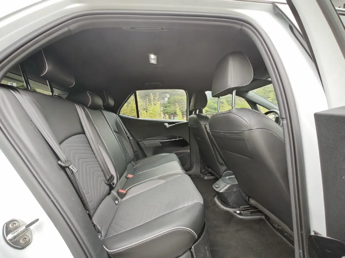 2023 Volkswagen ID.3 BEV 52.8KWH,autocango,china used car exporter,china ev exporter,chinese used car exporter,chinese used ev exporter