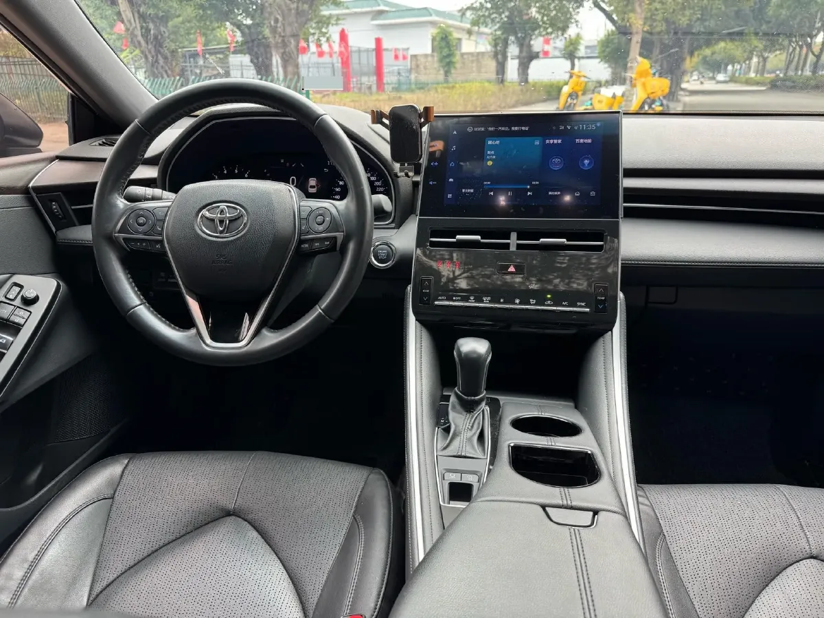 2022 Toyota Avalon 2.0L 178HP L4 CVT,autocango,china used car exporter,china ev exporter,chinese used car exporter,chinese used ev exporter