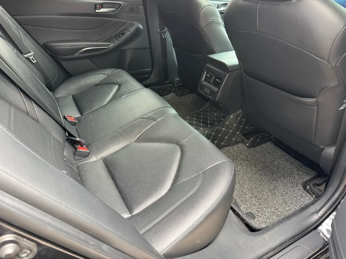 2022 Toyota Avalon 2.0L 178HP L4 CVT,autocango,china used car exporter,china ev exporter,chinese used car exporter,chinese used ev exporter