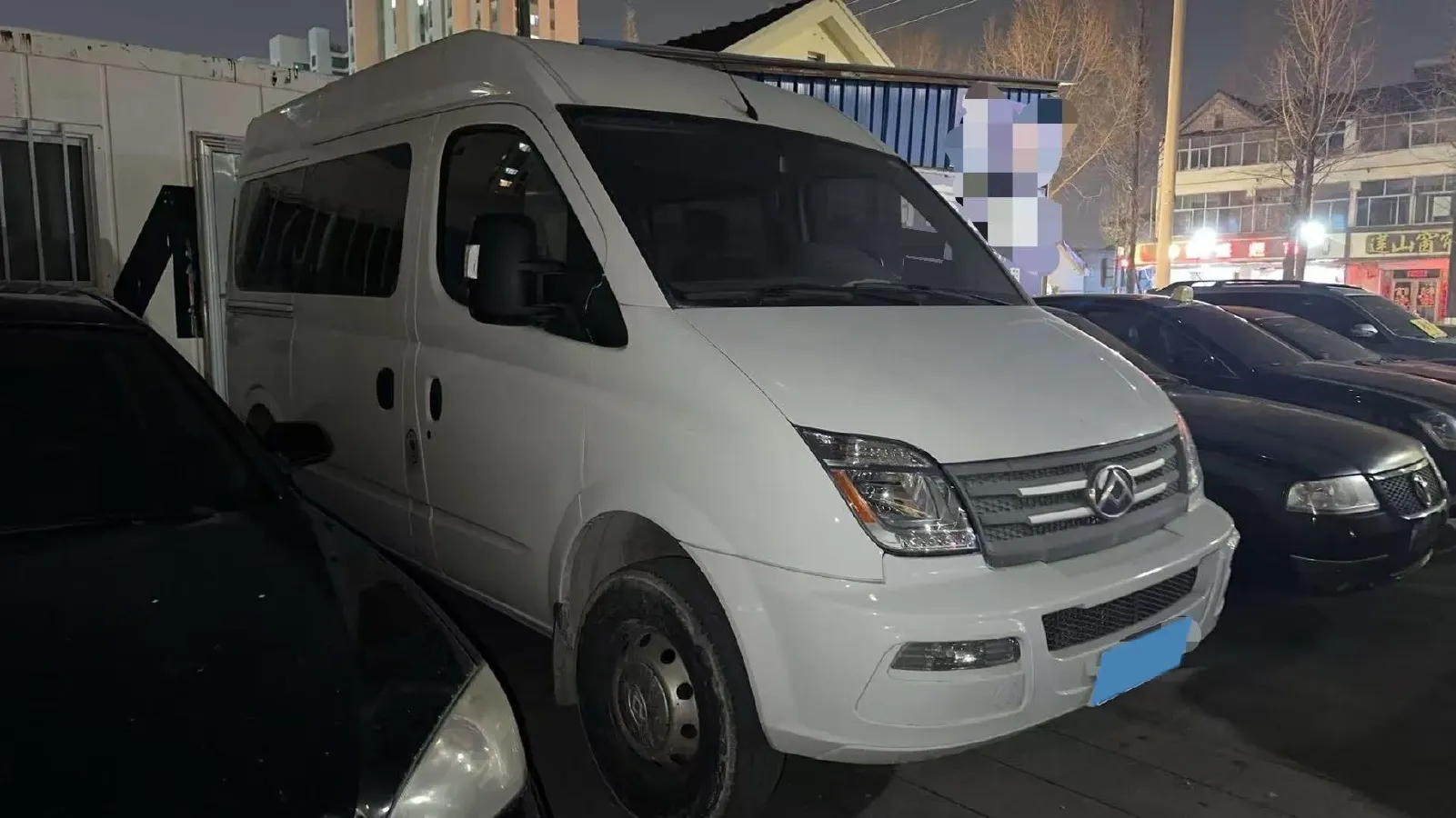 2021 MAXUS XinTu V80 2.0T 139HP L4 6MT,autocango,china used car exporter,china ev exporter,chinese used car exporter,chinese used ev exporter