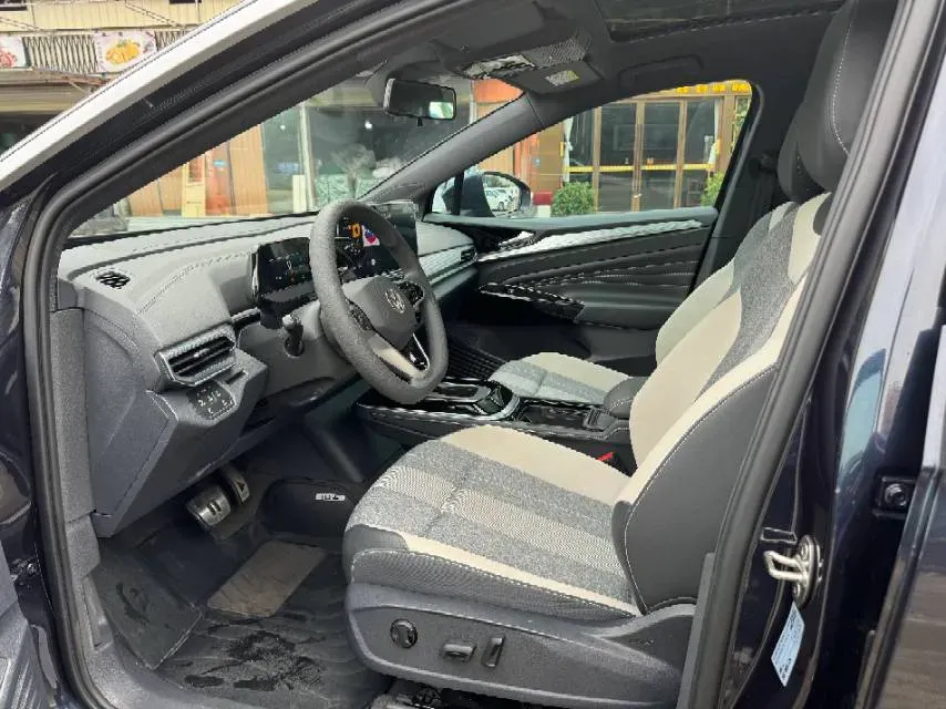 2024 Volkswagen ID.4 Crozz BEV 55.7KWH,autocango,china used car exporter,china ev exporter,chinese used car exporter,chinese used ev exporter