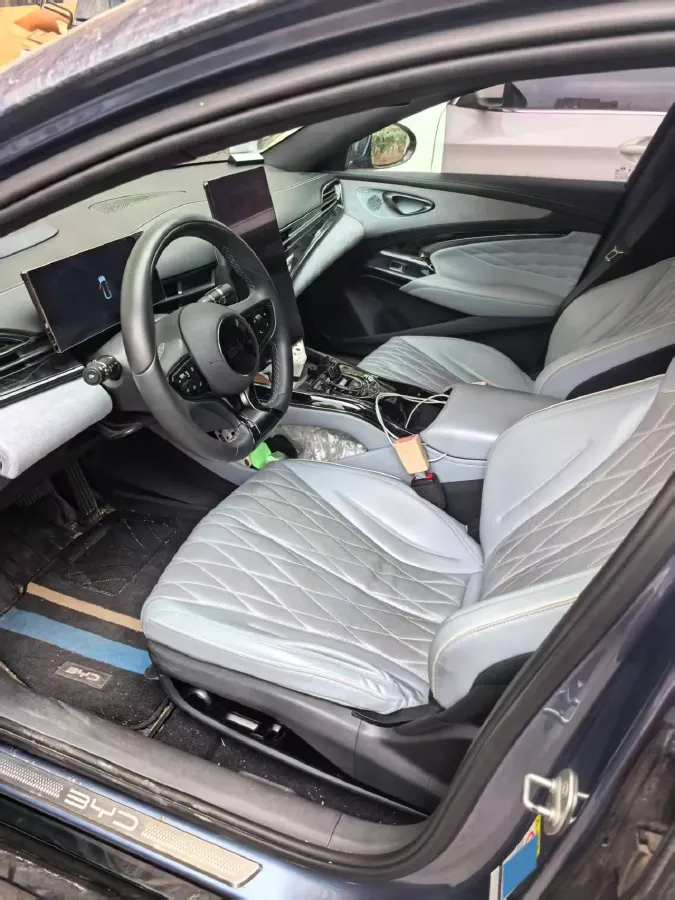 2022 AITO AITO M5 Range Extended 125HP REEV 40KWH,autocango,china used car exporter,china ev exporter,chinese used car exporter,chinese used ev exporter