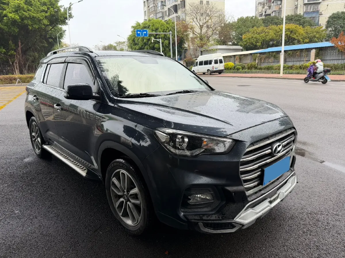 2018 Hyundai ix35 2.0L 160HP L4 6AT,autocango,china used car exporter,china ev exporter,chinese used car exporter,chinese used ev exporter