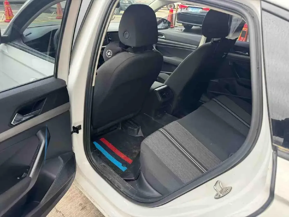 2021 Volkswagen Lavida 1.5L 113HP L4 6AT,autocango,china used car exporter,china ev exporter,chinese used car exporter,chinese used ev exporter