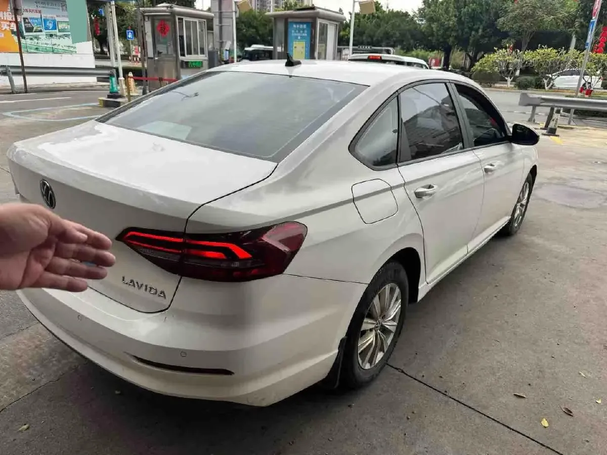 2021 Volkswagen Lavida 1.5L 113HP L4 6AT,autocango,china used car exporter,china ev exporter,chinese used car exporter,chinese used ev exporter