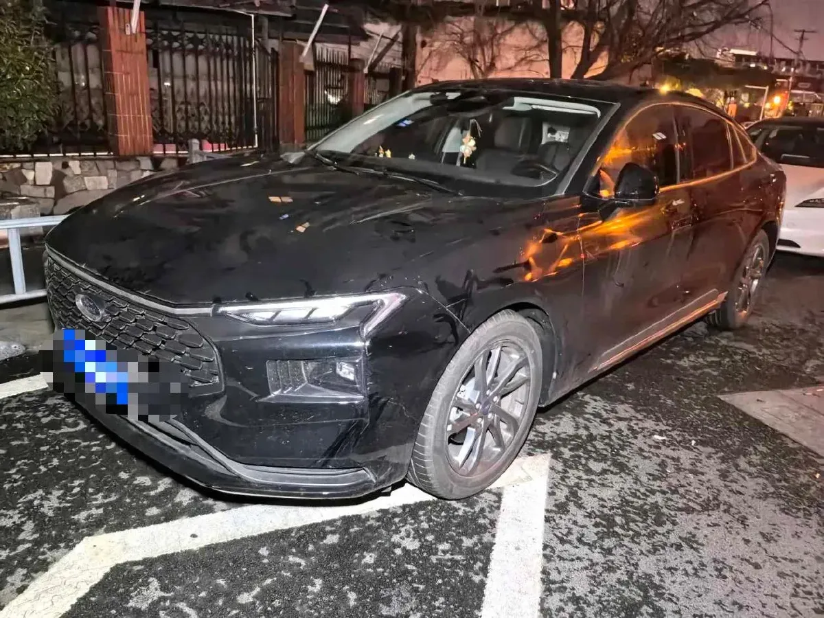 2025 Ford Mondeo 1.5T 190HP L4 8AT,autocango,china used car exporter,china ev exporter,chinese used car exporter,chinese used ev exporter